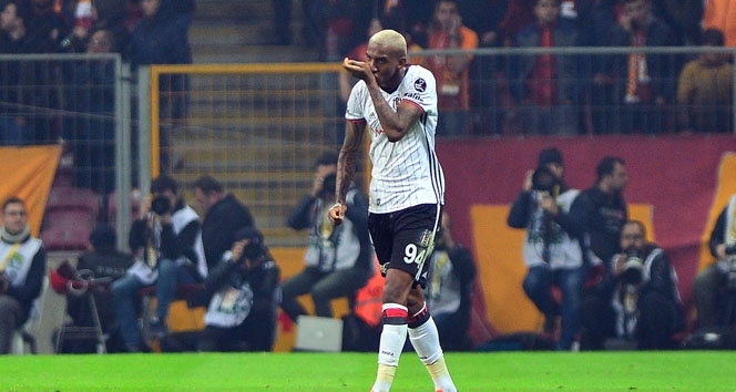 Unutulmaz 10 Beşiktaş-Galatasaray derbisi! - Görsel 10