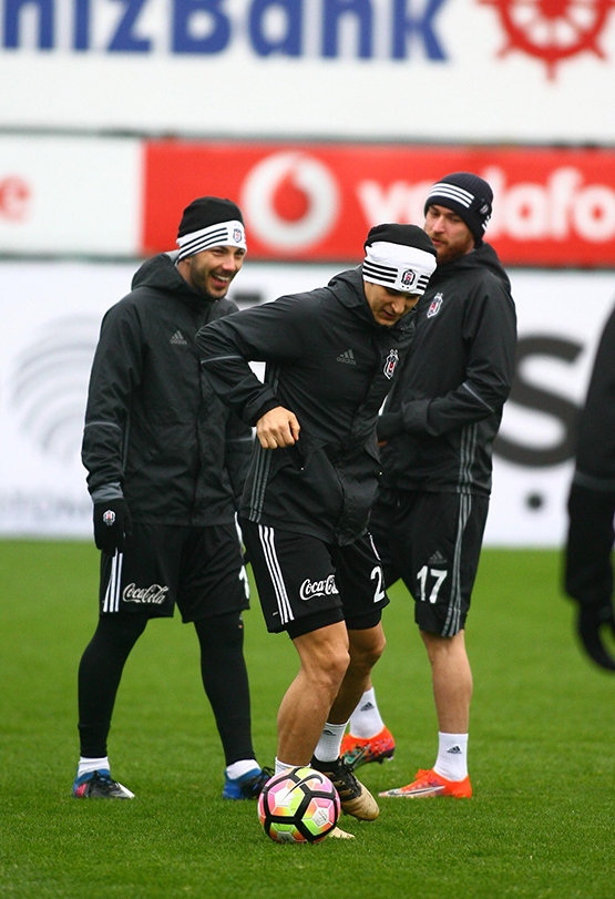 Beşiktaş'a dur durak yok! İşte bugünkü antrenmandan kareler - Görsel 10