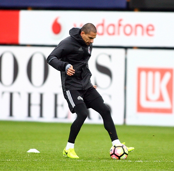 Beşiktaş'a dur durak yok! İşte bugünkü antrenmandan kareler - Görsel 12