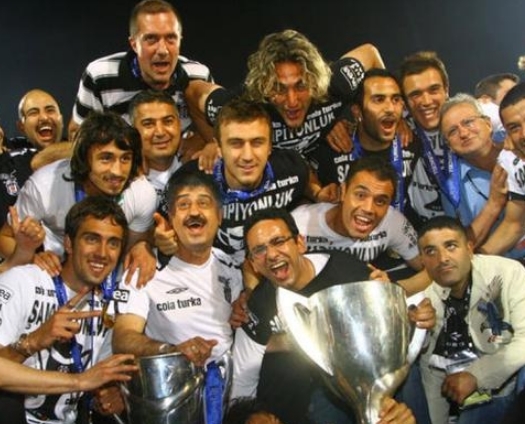 DERBİYE DOĞRU | İşte fotoğraflarıyla unutulmaz Beşiktaş Fenerbahçe derbileri - Görsel 11