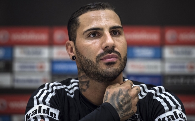 Quaresma'nın 3 vazgeçilmezi: Trivelası, rabona ve saçları! - Görsel 4