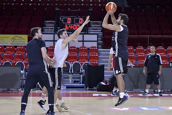 Belçika'da ilk antreman - Görsel 12