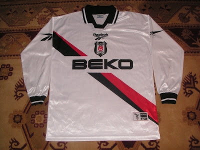 FOTO GALERİ | 1990 sonrası Beşiktaş formaları! - Görsel 11