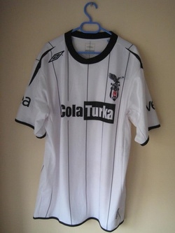 FOTO GALERİ | 1990 sonrası Beşiktaş formaları! - Görsel 18