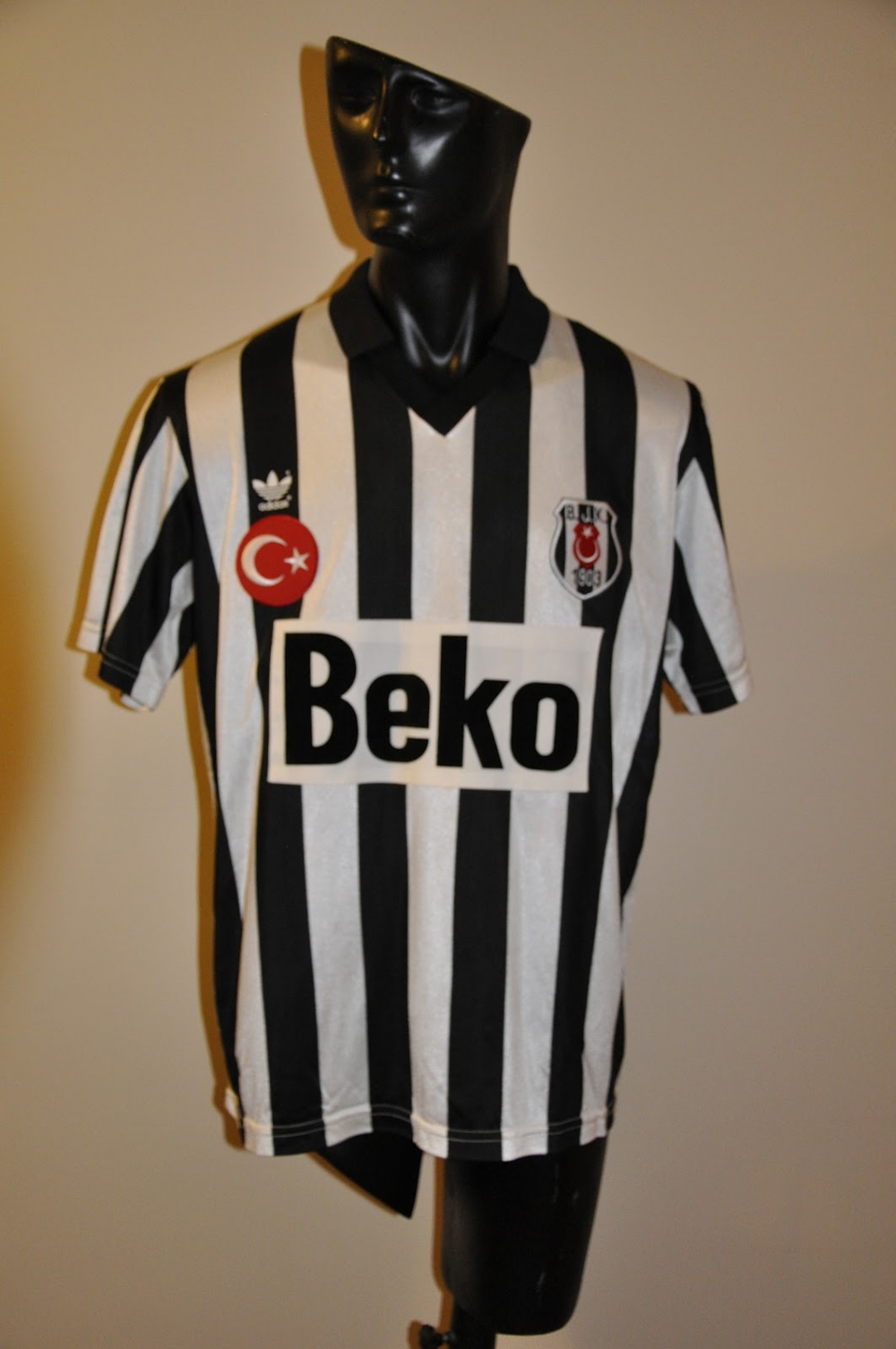 FOTO GALERİ | 1990 sonrası Beşiktaş formaları! - Görsel 3
