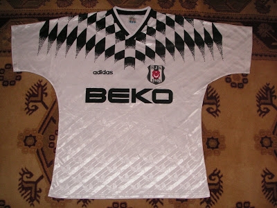 FOTO GALERİ | 1990 sonrası Beşiktaş formaları! - Görsel 6