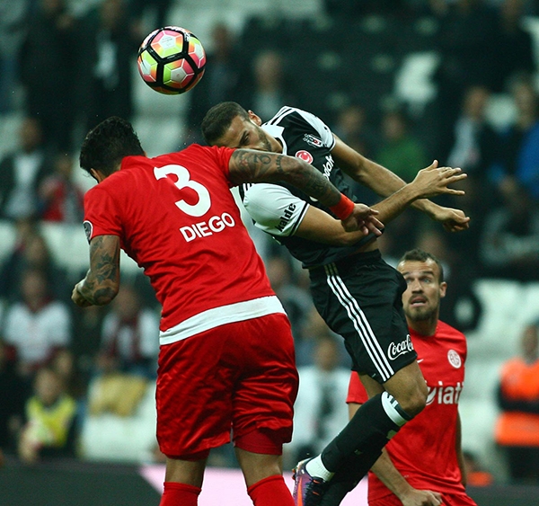 Beşiktaş - Antalyaspor maçından kareler - Görsel 2
