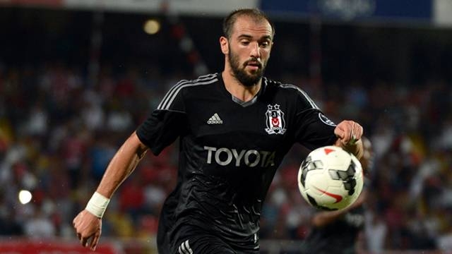 Mustafa Denizli ile şampiyonluk yaşayan oyuncular şimdi ne yapıyor? - Görsel 10