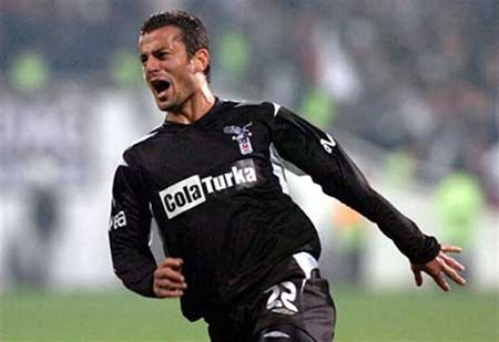 Mustafa Denizli ile şampiyonluk yaşayan oyuncular şimdi ne yapıyor? - Görsel 9