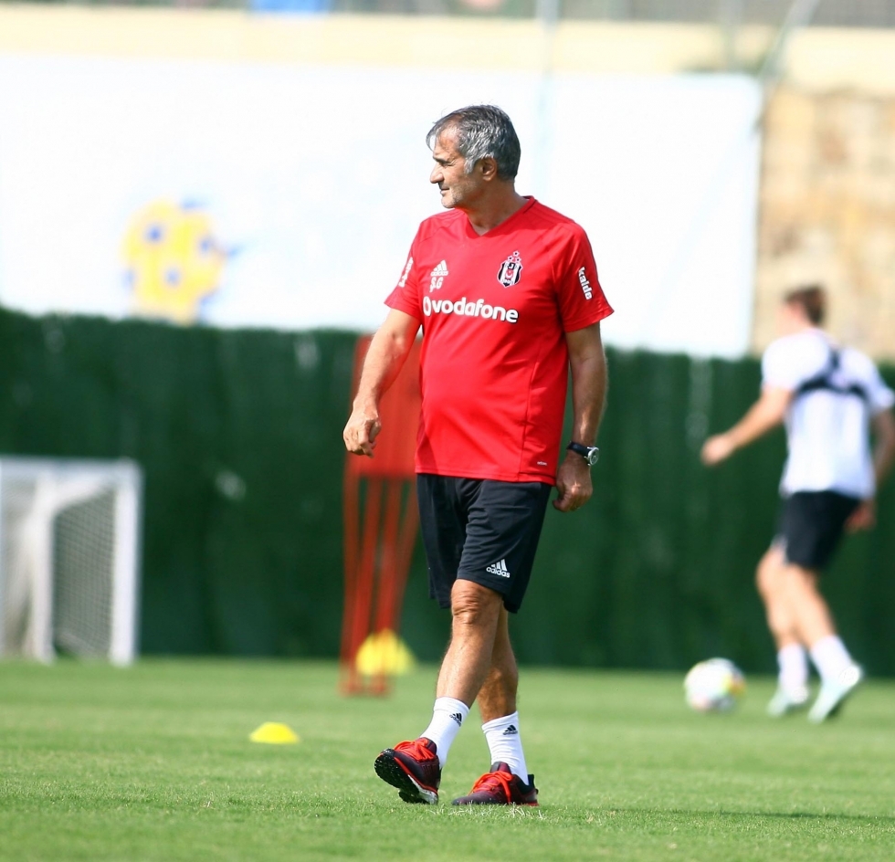 İşte Beşiktaş'ın bugünkü idmanından kareler! - Görsel 16