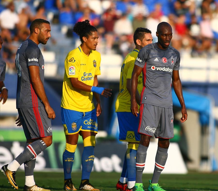 Beşiktaş-Las Palmas maçından kareler - Görsel 17