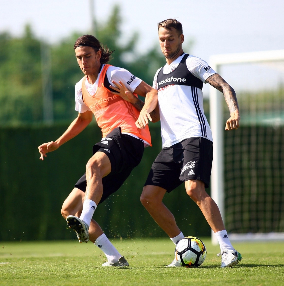 İşte Beşiktaş'ın bugünkü idmanından kareler! - Görsel 12