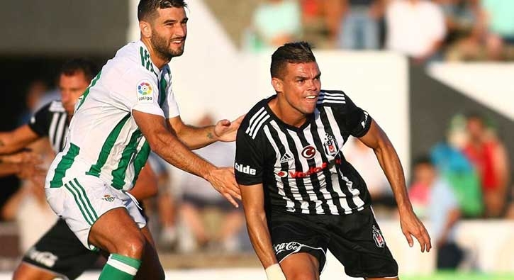 Beklenen transferler sonrasında Beşiktaş'ın ilk 11'i! - Görsel 3