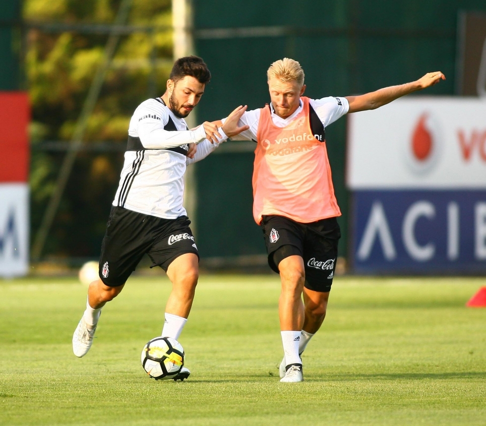 İşte Beşiktaş'ın bugünkü idmanından kareler! - Görsel 8