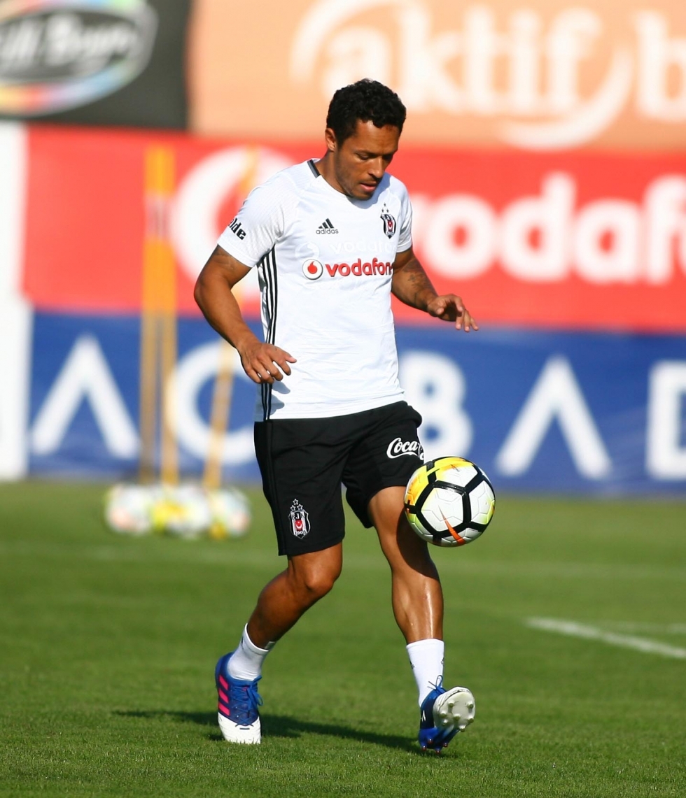 Beşiktaş'ın akşam idmanından kareler! - Görsel 14