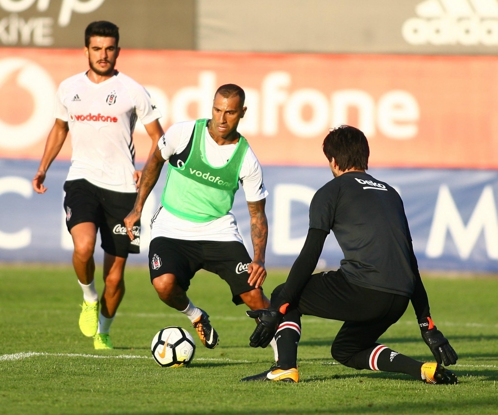 Beşiktaş'ın akşam idmanından kareler! - Görsel 3
