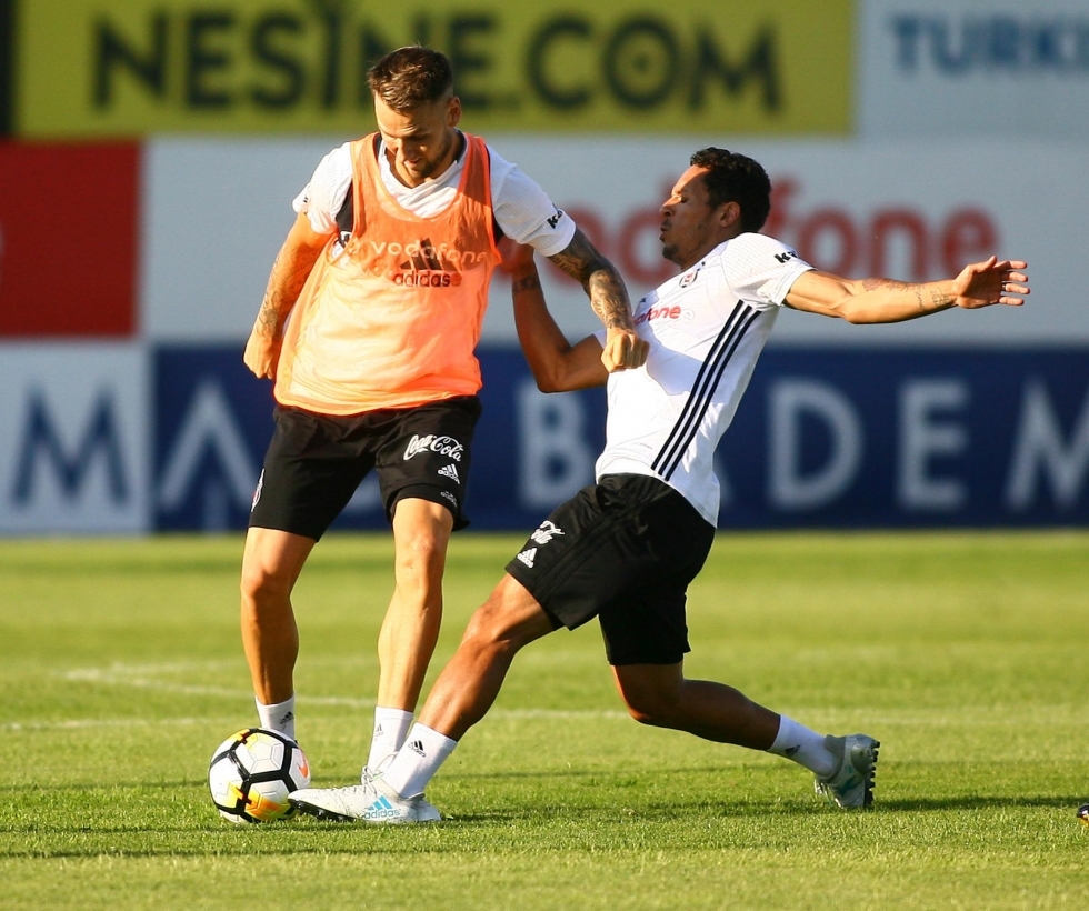 Beşiktaş'ın akşam idmanından kareler! - Görsel 7