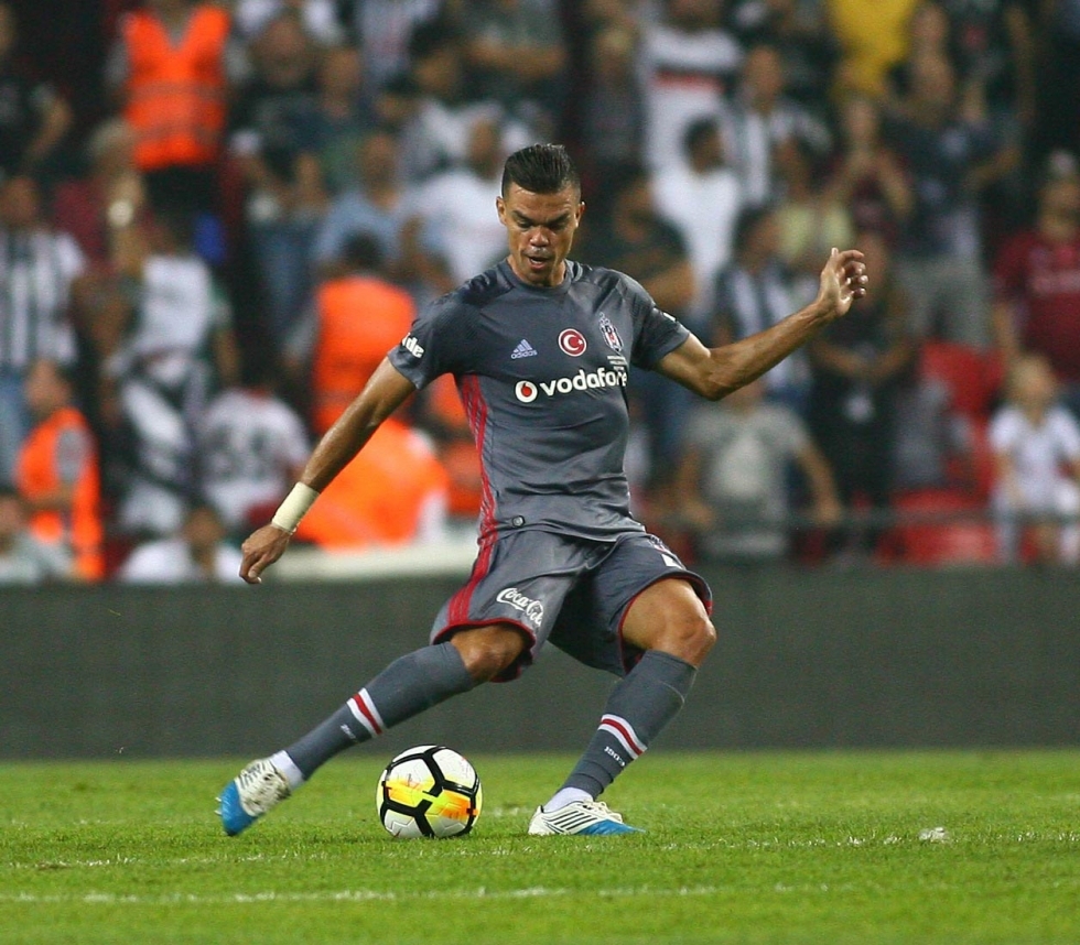 İşte Beşiktaş-Atiker Konyaspor mücadelesinden kareler! - Görsel 27