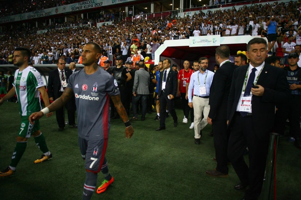 İşte Beşiktaş-Atiker Konyaspor mücadelesinden kareler! - Görsel 8