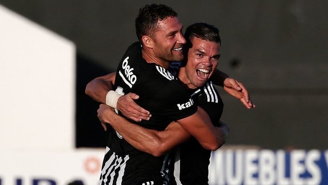 Beşiktaş'ın ilk 11'i belli oldu - Görsel 4