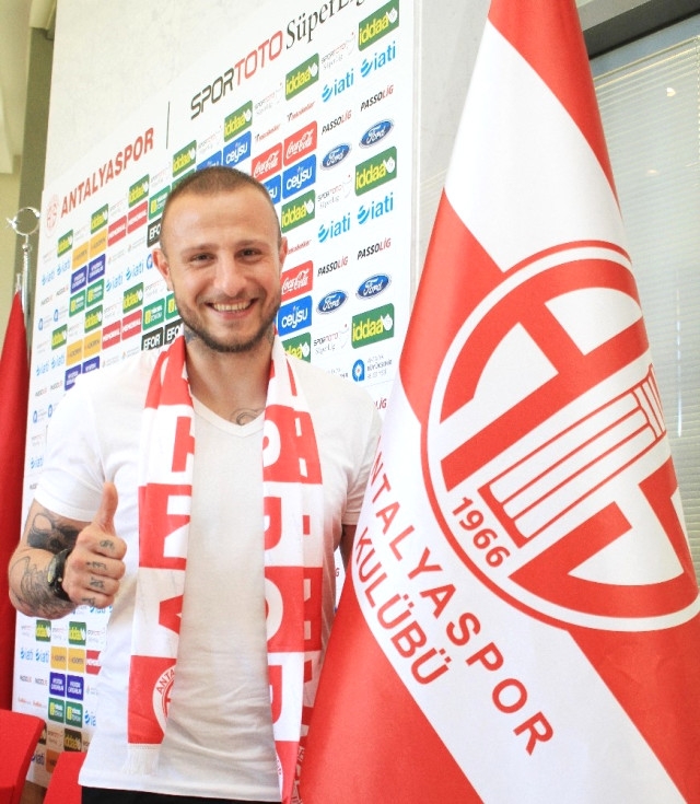 İşte Antalyaspor'un muhtemel 11'i! - Görsel 9