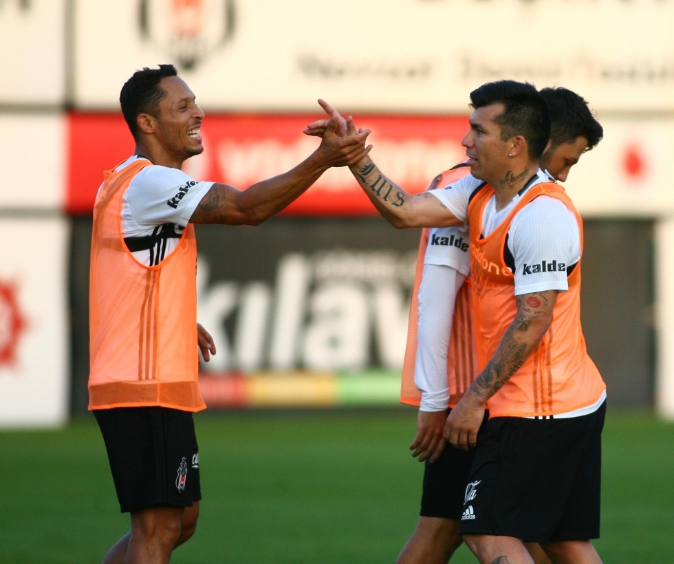 İşte Beşiktaş'ın bugünkü idmanından kareler! - Görsel 11
