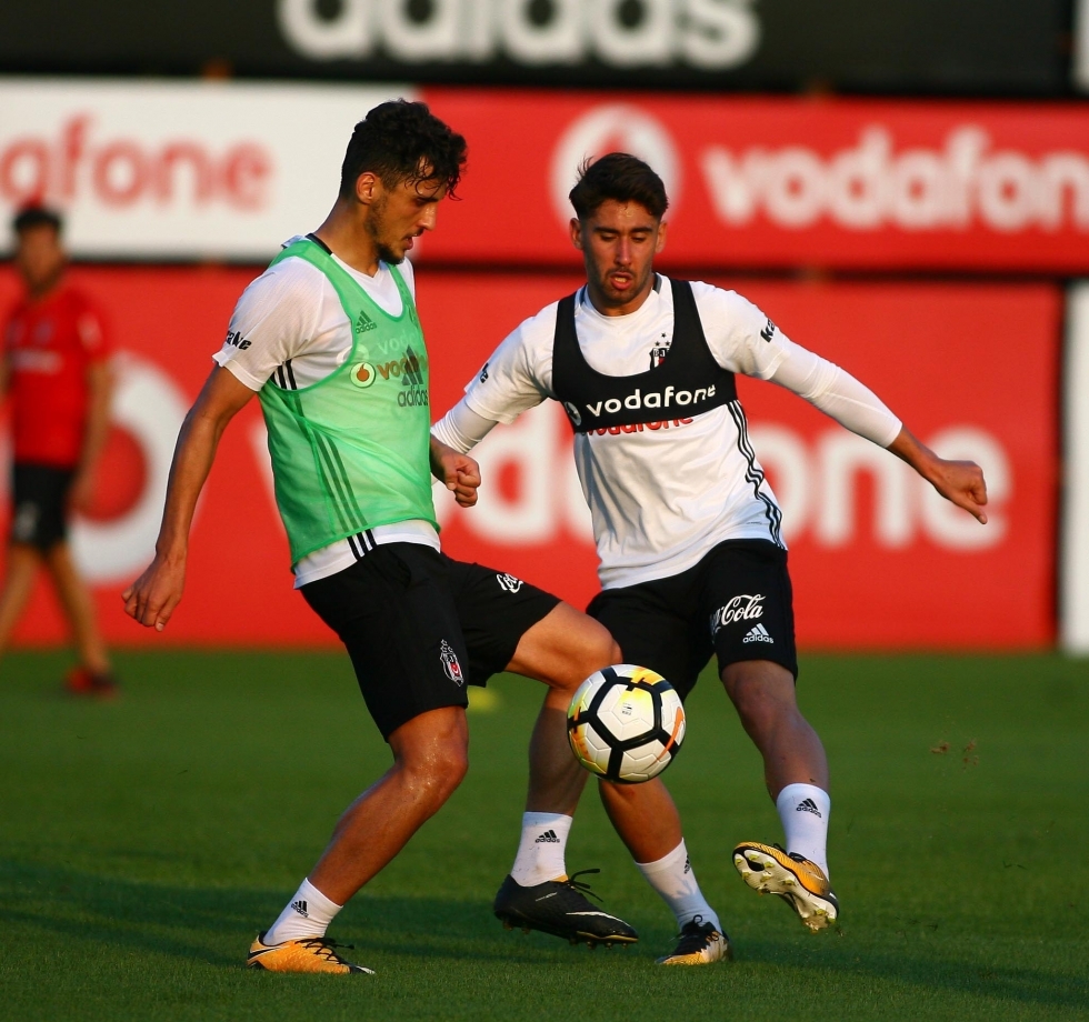 İşte Beşiktaş'ın bugünkü idmanından kareler! - Görsel 16