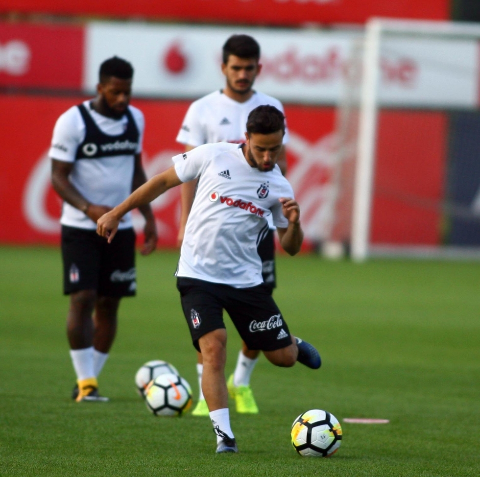İşte Beşiktaş'ın bugünkü idmanından kareler! - Görsel 17