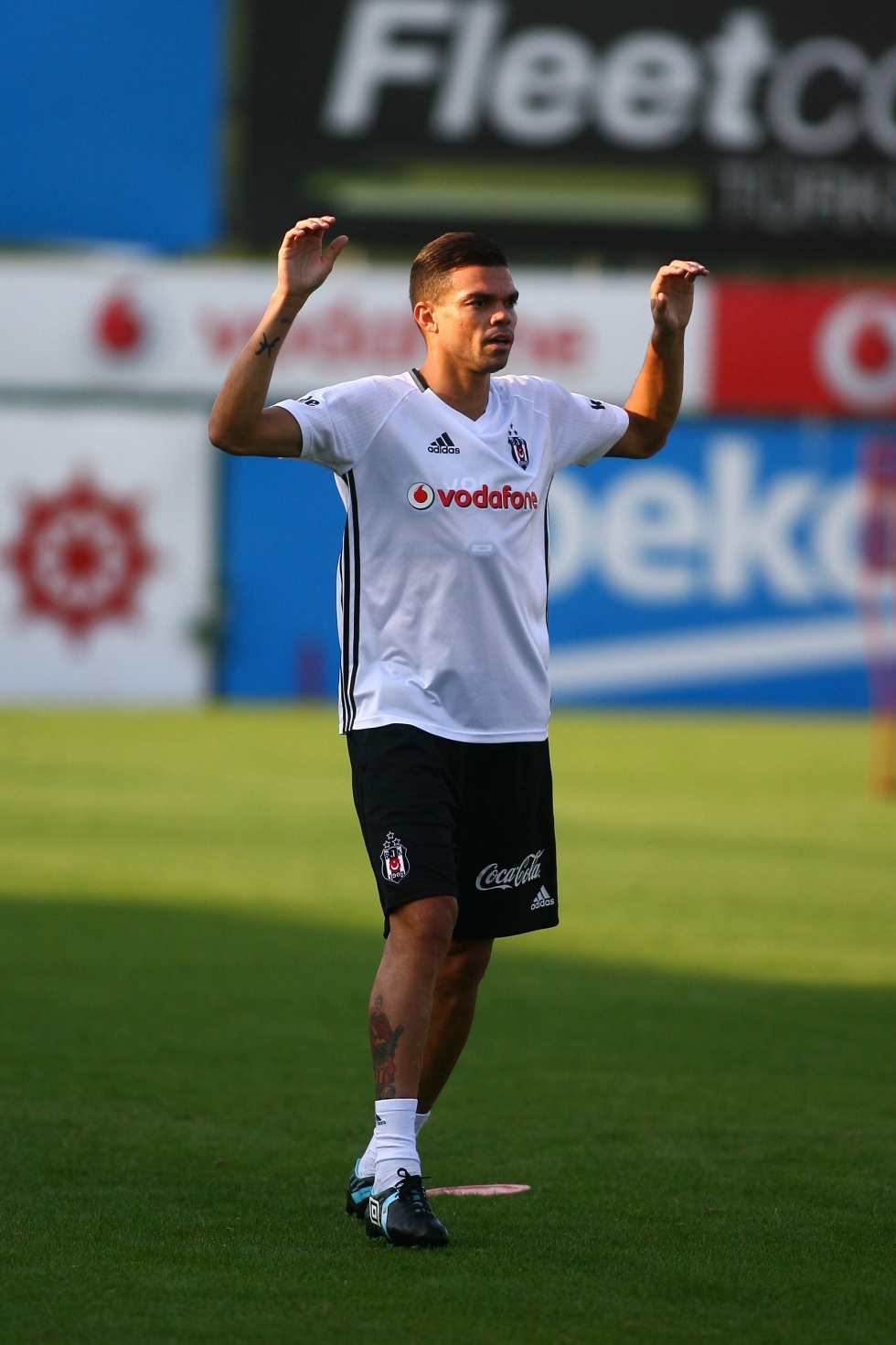 İşte Beşiktaş'ın bugünkü idmanından kareler! - Görsel 19