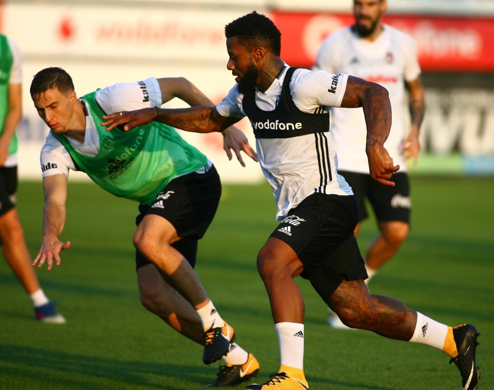 İşte Beşiktaş'ın bugünkü idmanından kareler! - Görsel 6
