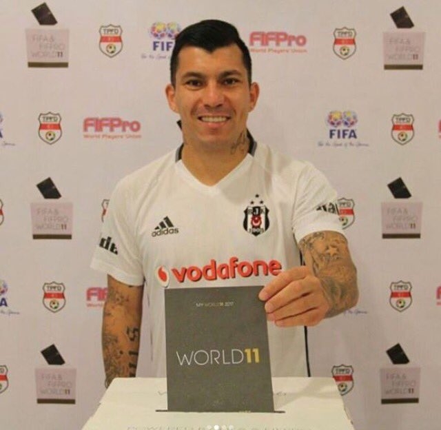 Beşiktaş'ın yıldızları en iyi 11 için oy kullandı - Görsel 3